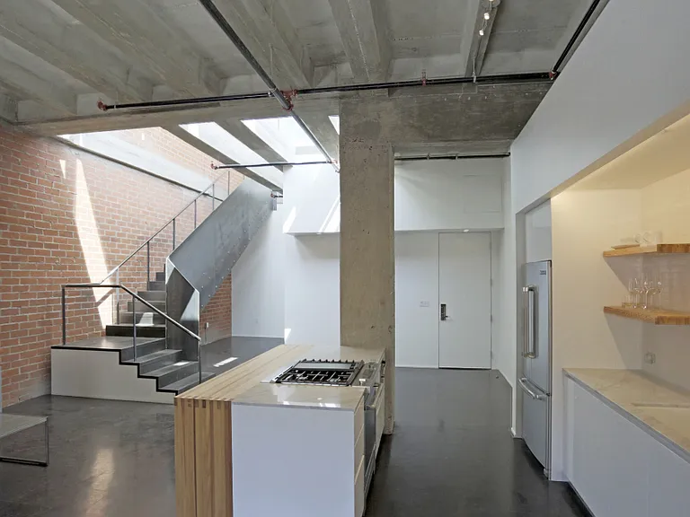 Morgan Lofts — Photo 22
