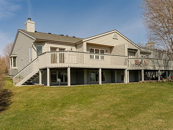 2nd image of 4820 Tee Ct SW