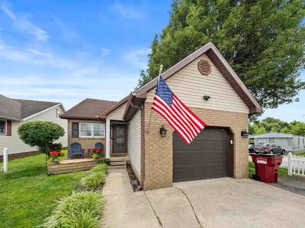 1100 Advance Ct, Flatwoods, KY 41139