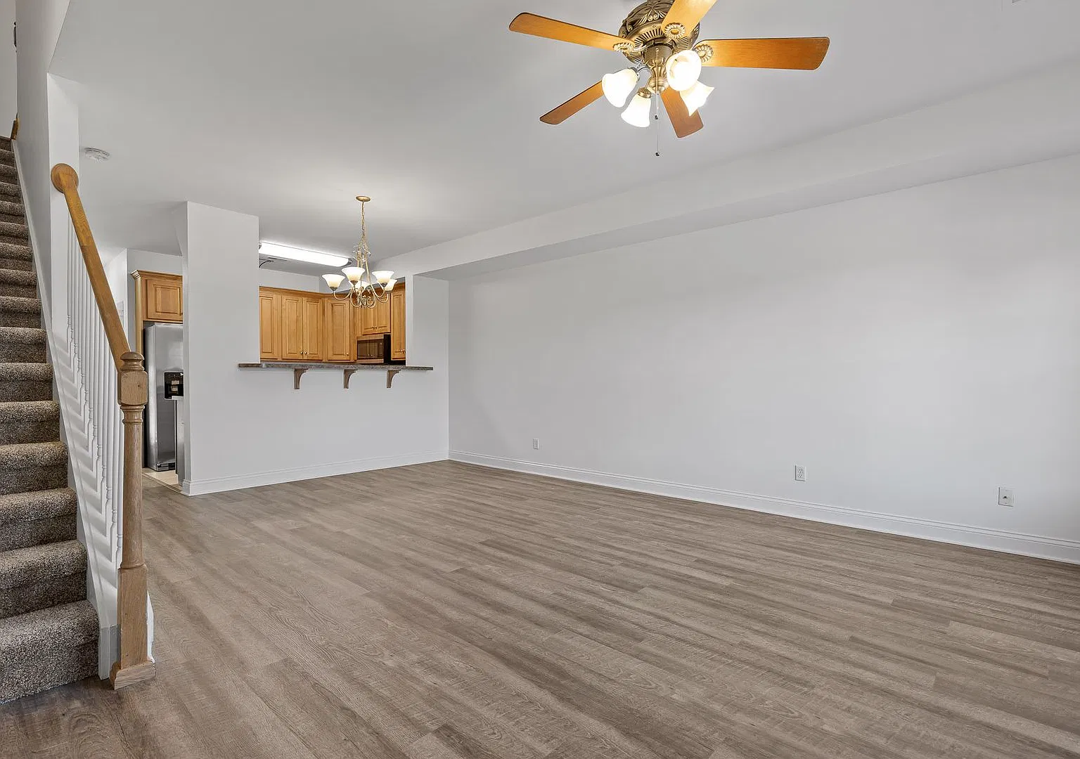 Modern 3BR Townhome with Private Backyard in Chattanooga — Photo 4