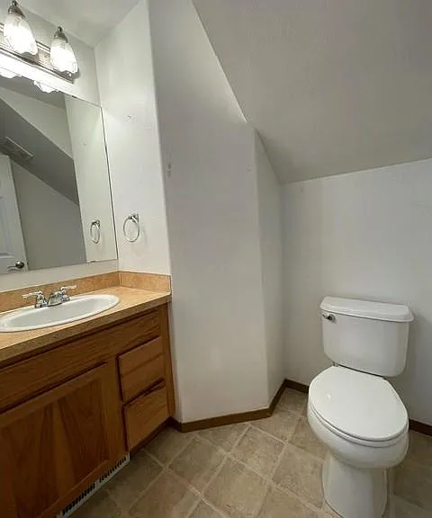 18111 Upland Dr SE — Photo 24