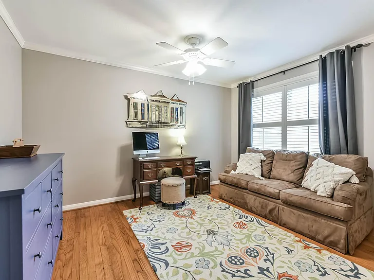 906 Bay Oaks Rd — Photo 23