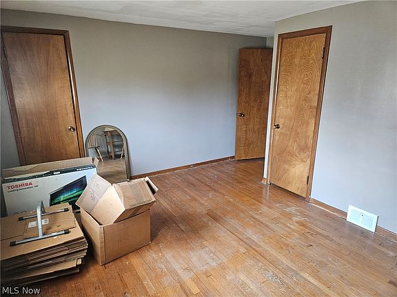 4th image of 6507 Lawnwood Ave