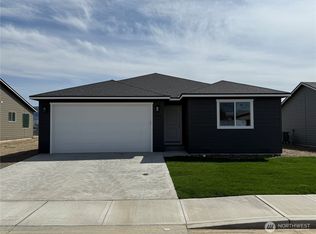 2404 Noah St SE, East Wenatchee, WA 98802