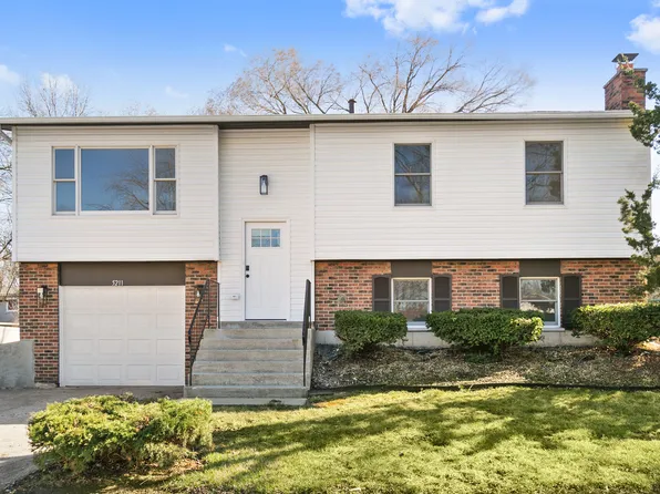 5211 Roberta Ln, Richton Park, IL 60471