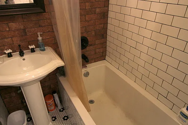 Rented by GFI Realty Services LLC | media 25