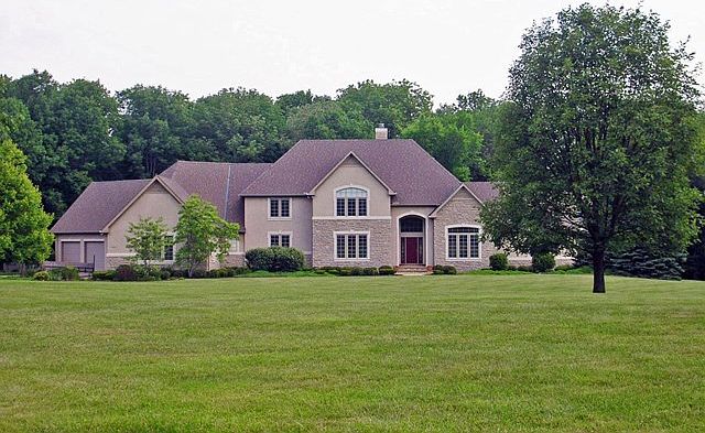 1st image of 822 Summerhill Dr