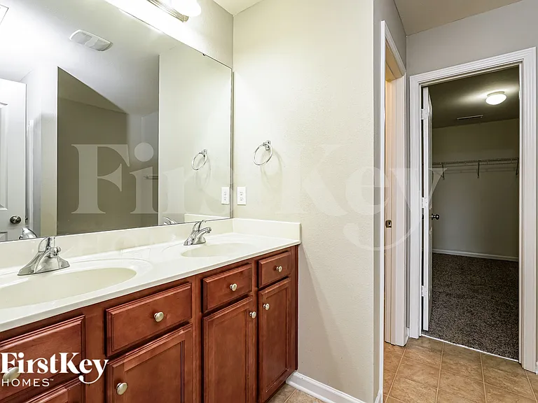 1509 Cavendish Ct — Photo 12