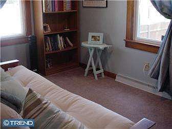 5th image of 666 Greenwood Ave