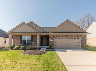 37105 Mallory Dr, Livonia, MI 48154