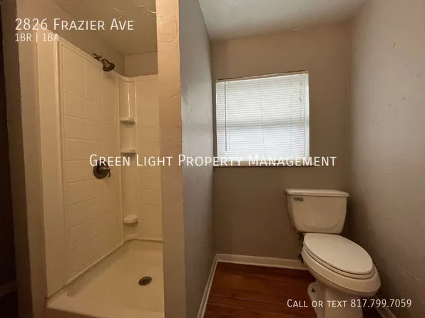 2826 Frazier Ave, Fort Worth, TX 76110