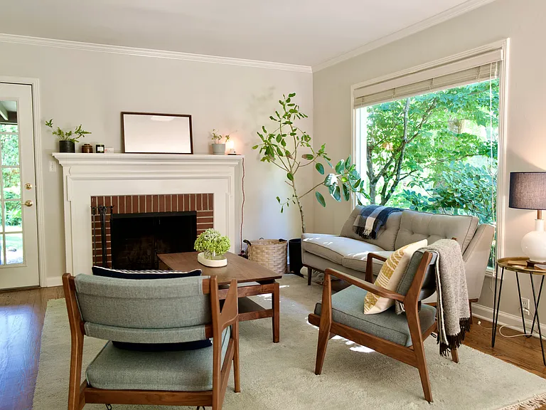7205 SW Benz Park Dr — Photo 8