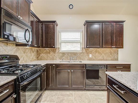 5th image of 8710 Austin Thomas Dr