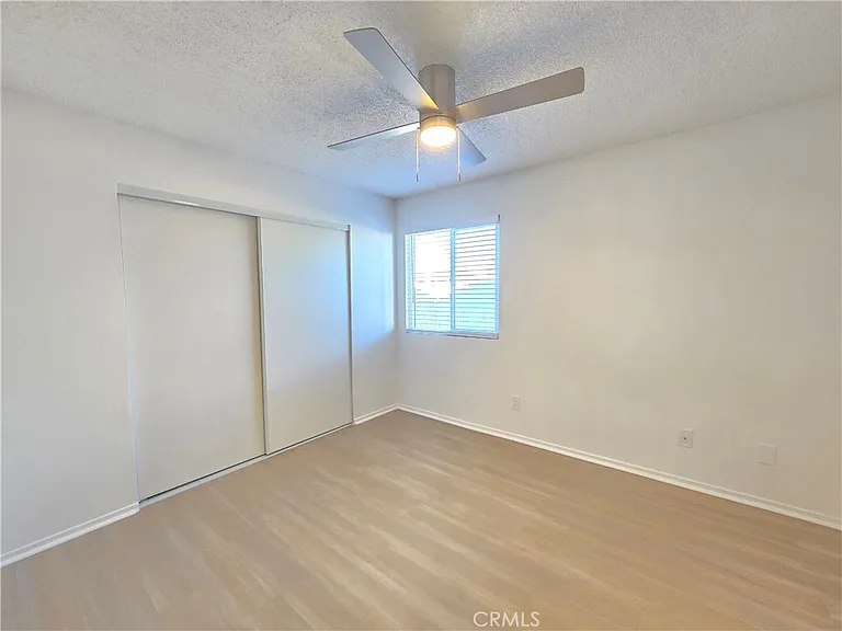 8249 Catalpa Ave #A — Photo 11