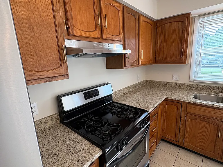 1476 Highway 126 #B8 — Photo 20