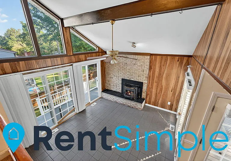 12615 Westport Ln — Photo 44