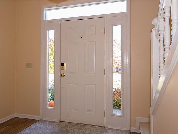 5th image of 8407 Sawgrass Dr