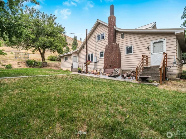 792 HWY 395 #A, Kettle Falls, WA 99141
