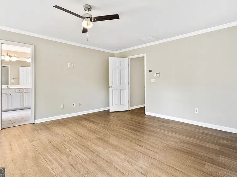 606 Lofty Ln SW — Photo 15
