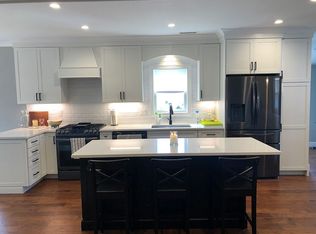 20 Thomas St, Cos Cob, CT 06807