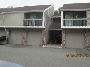 158 Overlook Dr #2904, Clinton, NJ 08809