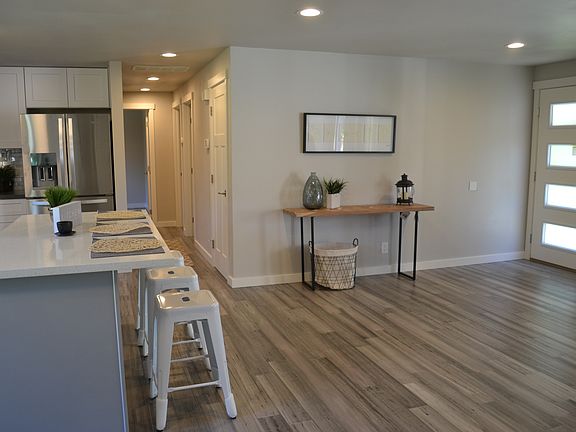 2nd image of 3110 Silver Crest Dr
