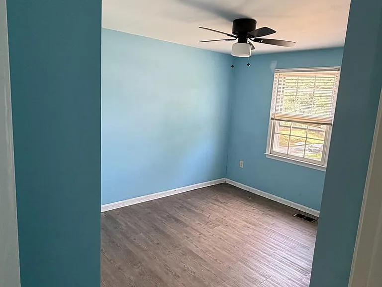14818 Belle Ami Dr #10 — Photo 11