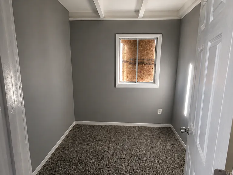 500 Saint Barbara Ln — Photo 5