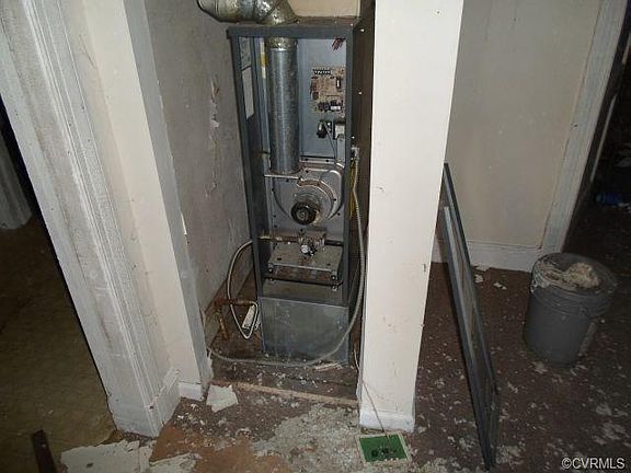 5th image of 1828 Keswick Ave