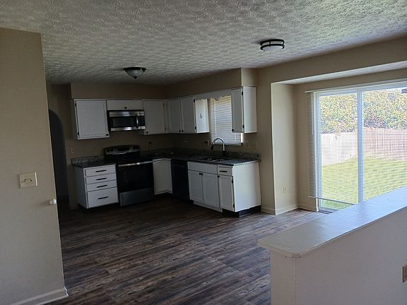Kitchen area.