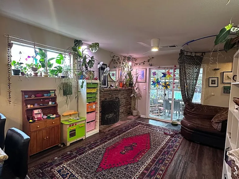 1506 Manzanita Ln — Photo 9