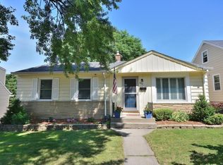 242 N 90th St, Milwaukee, WI 53226
