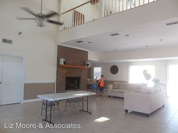 2nd image of 540 Pineland Cir