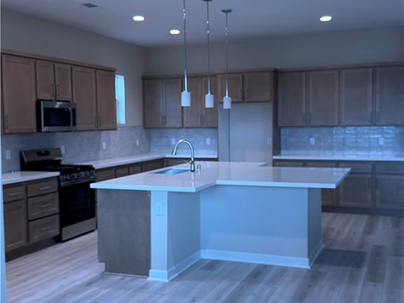 4th image of 6438 Castle Crags Ave