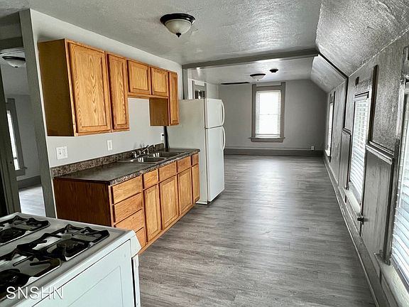 2nd image of 5353A N Sherman Blvd
