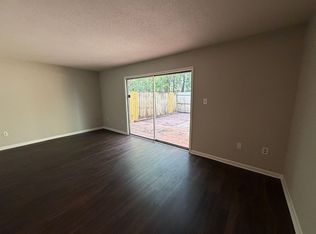 527 Tibet Ave APT 106, Savannah, GA 31406