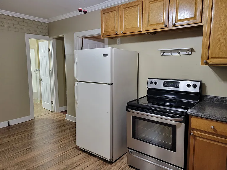 33 N Marion St — Photo 4