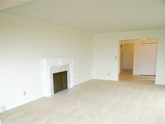 4th image of 1200 Ashburton Dr