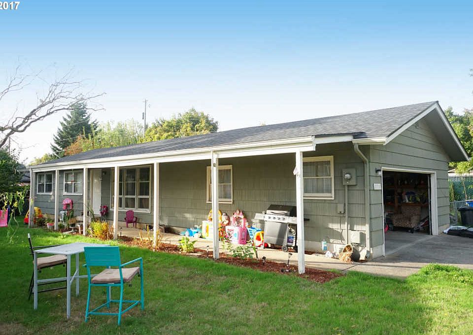 1st image of 3720 NE 61st Ct