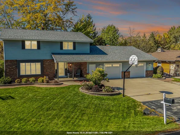 2543 W Sunnyview Cir, Appleton, WI 54914