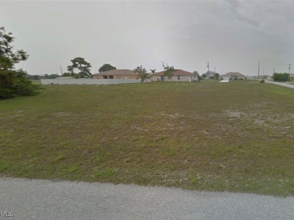 2nd image of 222 NW 25th Ter
