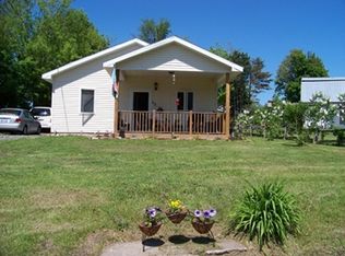 17 Catherine St, Potsdam, NY 13676
