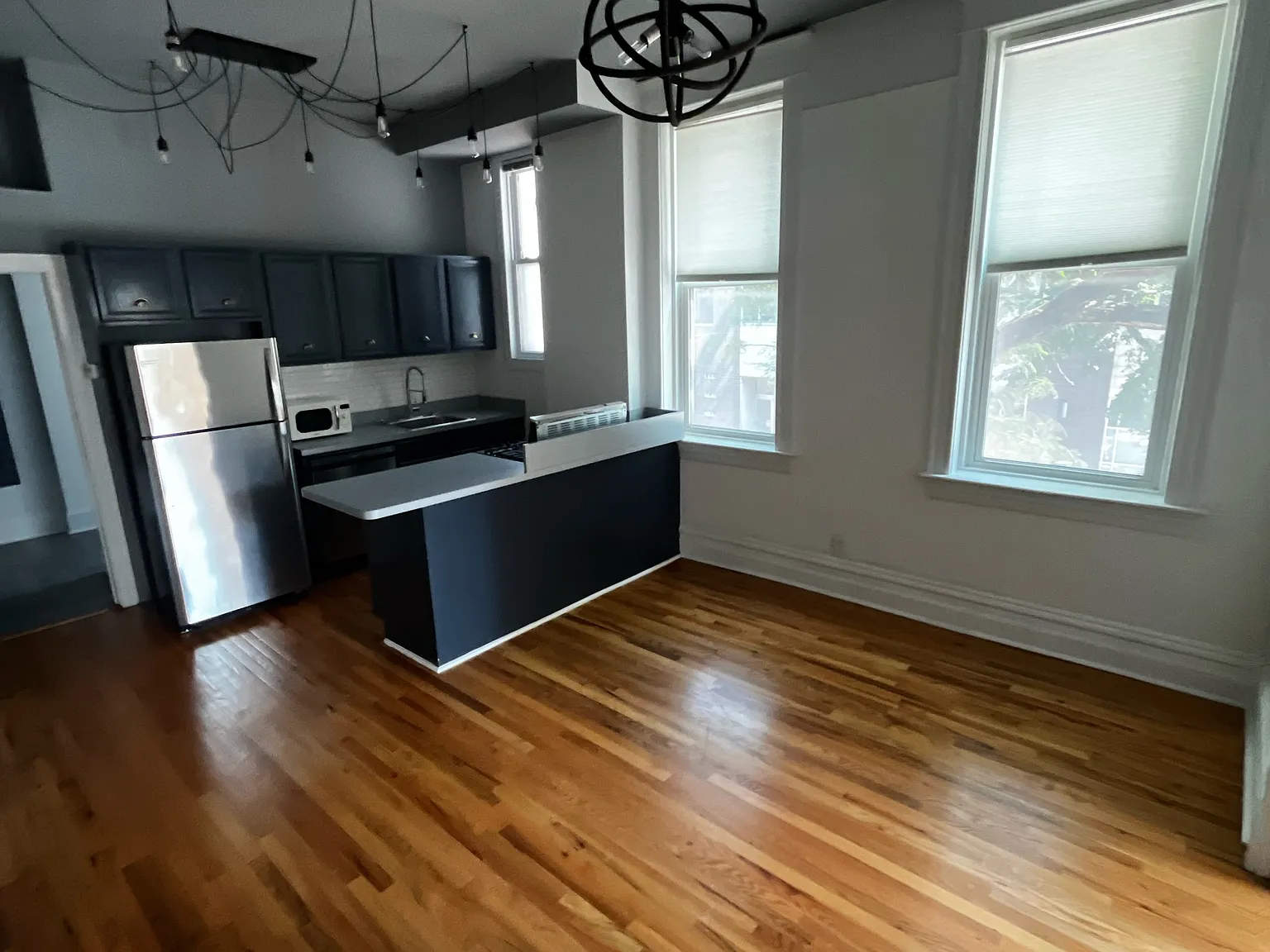 2300 W North Ave — Photo 2