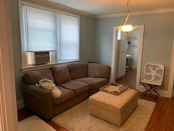 5th image of 2516 Williams Ave #1