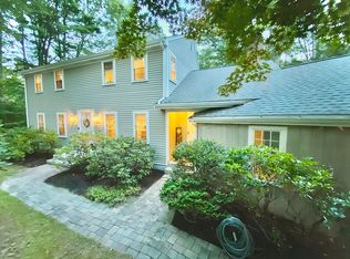 220 Pond St, Hopkinton, MA 01748