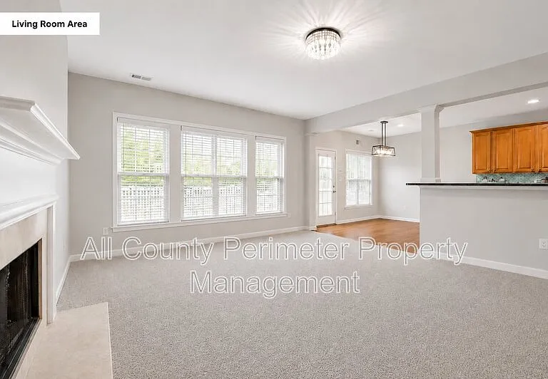 380 Simonton Crest Dr — Photo 7