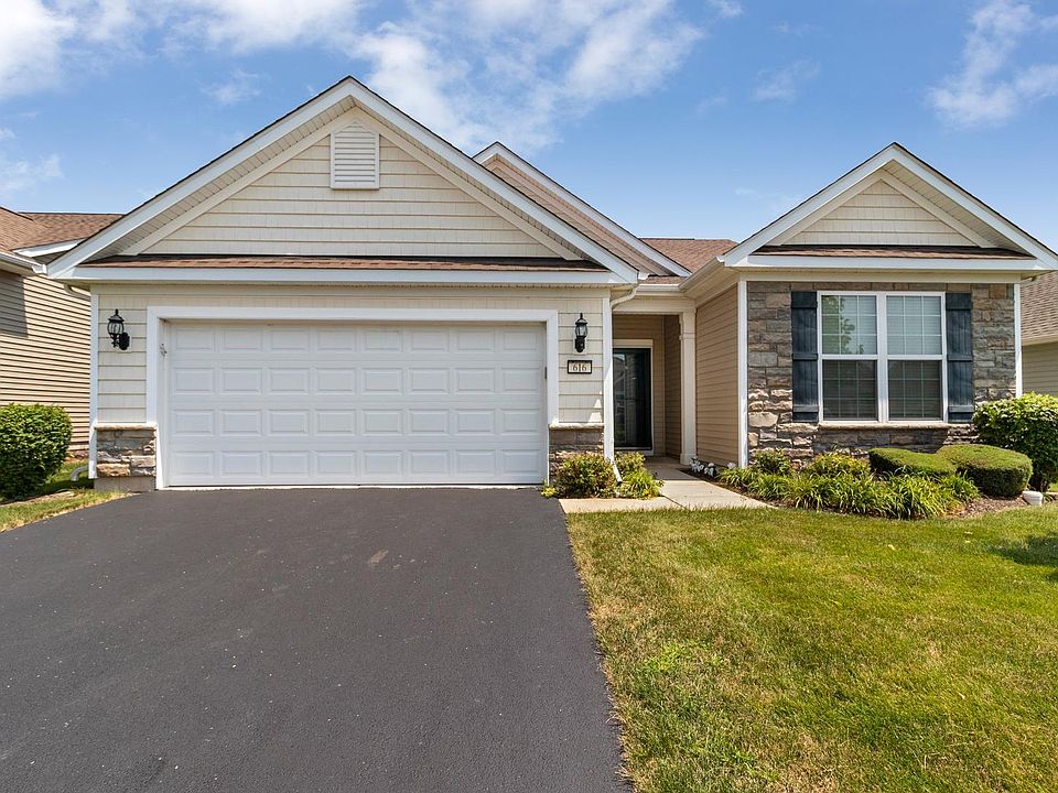 1st image of 616 Pleasant Dr