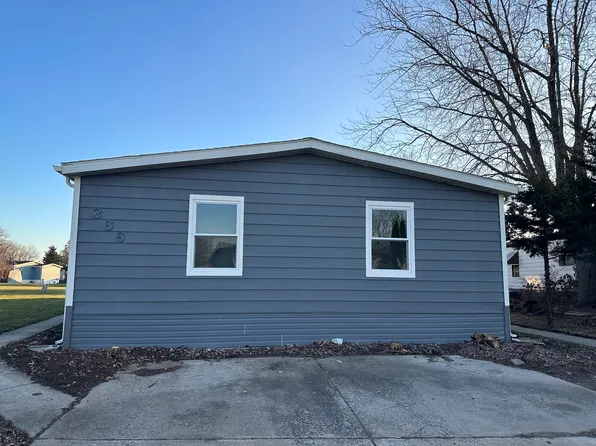 366 Wildrock Ter, Matteson, IL 60443