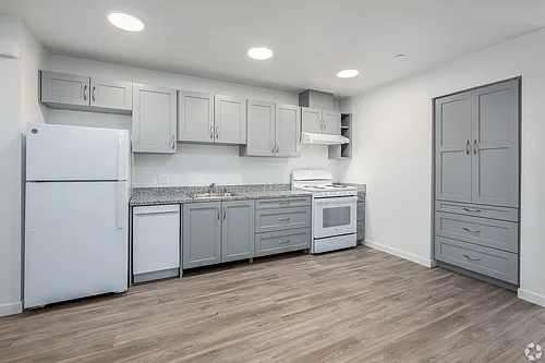 Rancho Colus Apartments Photo 1