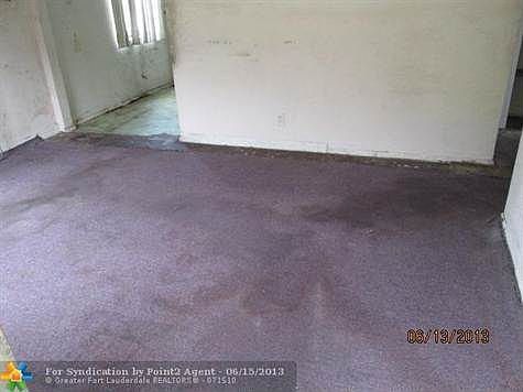 2nd image of 528 NW 21st Ave